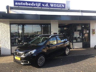 Peugeot 2008 1.2 Pure Tech Bleu Lion