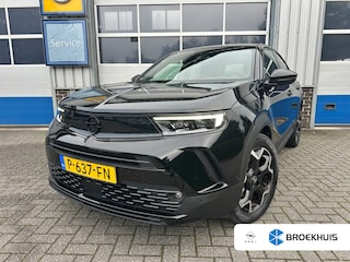 Opel Mokka Ultimate 50-kWh 3 FASE | STOEL- EN STUURVERWARMING| INTELLILUX LED KOPLAMPEN| NAVIGATIE| CAMERA| ADAPTIEVE CRUISE| LEDER/ALCANTARA|