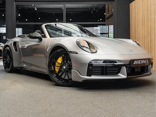Porsche 911 911 Turbo S Cabrio Sport Package Akrapovic 911 3.8 Turbo S Burmester ACC Surround