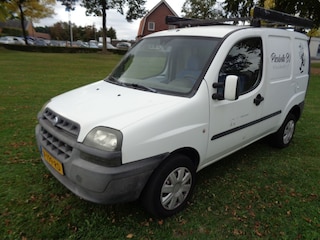 Fiat Doblò geen a p k zo mee loopt goed benzine