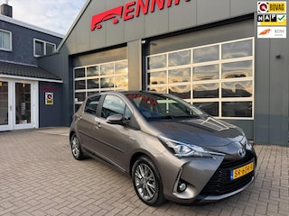 Toyota Yaris 1.5 Hybrid Executive / Cruise / Trekhaak / Camera / Zeer mooie auto !.