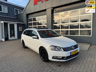 Volkswagen Passat Variant 1.6 TDI Highline Pano/DAB/Lane/Side/standverw/trekhaak/Xenon Led/ vol vol vol