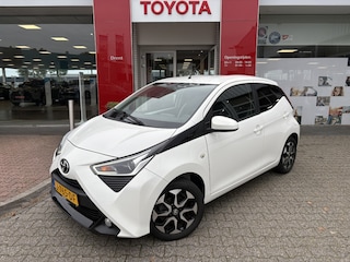 Toyota Aygo 1.0 VVT-i x-joy | Trekhaak | Apple carplay/Android auto |