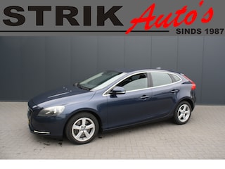 Volvo V40 2.0 D4 EURO 5 Momentum Business - NAVIGATIE - PDC
