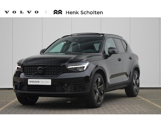Volvo XC40 B4 197PK Plus Black Edition | Visual Park Assist (incl. 360º view) | Schuif-/Kanteldak | Lichtmetalen Velgen 20"| Extra Getint Glas |  Nubuck/ Kunstlederen Bekleding | Apple Carplay/Android Auto | Premium Audio by Harman Kardon | Electronic Climate Controle