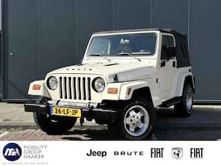 Jeep Wrangler 4.0i Softtop / One off kind BRUTE / Top staat