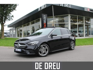 Mercedes-Benz B-klasse 200 Business Solution AMG | PANORAMA | TREKHAAK | STANDKACHEL