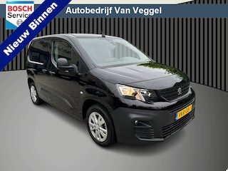 Peugeot Partner 1.5 BlueHDI Asphalt camera, trekhaak, clima, cruise