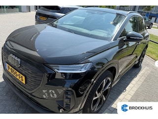 Audi Q4 35 Launch edition Advanced 55 kWh Lederen Sport stoelen | 19" Lichtmetaal  | All-Season Banden | Digitaal Dashboard | LED | Stoelverwarming | Carplay | Cruise | Clima | Airco (automatisch) | Cruise control | DAB ontvanger