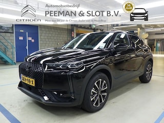 DS 3 Hybrid 136 Performance Line Black Edition!