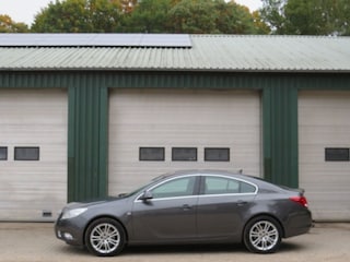 Opel Insignia 1.6 T EDITION
