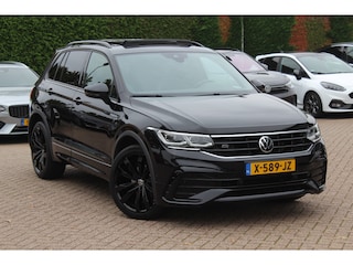 Volkswagen Tiguan 1.5 TSI R-Line Business+ / Trekhaak / Panoramadak / 360Camera / Head-up / Leder / 20'' / Memory seats / Dodehoek / Navigatie / Stoelverwarming 4x / Stuurverwarming / DAB / ACC