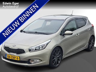 Kia Ceed cee'd 1.6 GDI Plus Pack | Achteruitrijcamera | Navi | Bluetooth |