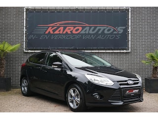 Ford Focus 1.0 EcoBoost Edition Plus Navi Cruis Trekh Pdc Lm
