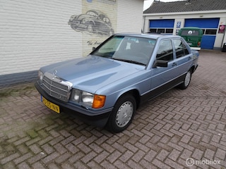 Mercedes-Benz 190-serie 2.0