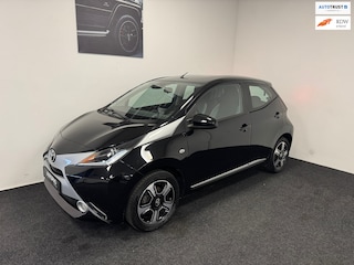 Toyota Aygo 1.0 VVT-i x-wave // Automaat // Camera // Keyless //