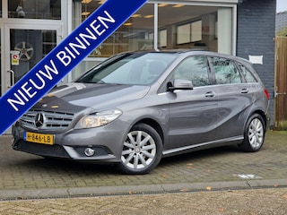 Mercedes-Benz B-klasse 200 Ambition PANO / LEDER / NAVI / CRUISE