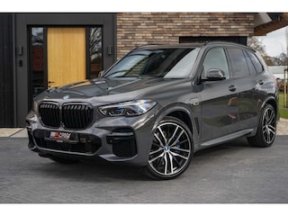 BMW X5 xDrive45e M-Sport/Dravit-grey/Individual/Trkhk