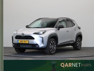 Toyota Yaris Cross 1.5 Hybrid 130 Dynamic | Achteruitrijcamera | Stuur, Voorruit en stoelverwarming | Apple Carplay & Android Auto |