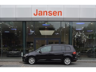 Volkswagen Touran 1.4 TSI Highline 7p | ACC | Navi | Parkeerhulp V+A | Stoelverw | Trekhaak