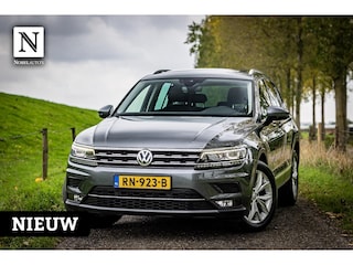 Volkswagen Tiguan 1.4 TSI ACT Comfortline Business R | Pano