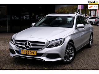 Mercedes-Benz C-klasse Estate 180 Business Solution/LED/Achteruitrijcamera/Dodehoekdetectie/Stoelverwarming/Sportonderstel
