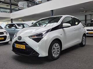 Toyota Aygo 1.0 VVT-i x-play