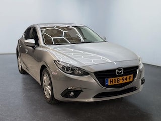 Mazda 3 1.5 TS | Stoelverwarming | Parkeersensoren | Bluetooth |