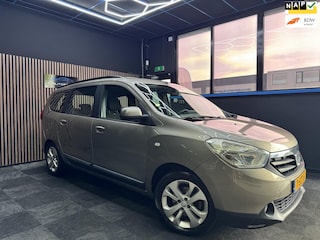 Dacia Lodgy 1.2 TCe Prestige 5p. Airco navi Cruise trekhaak bluetooth Zeer mooie auto!!