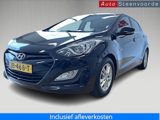 Hyundai i30 1.6 GDI i-Motion Plus NAVI * TREKHAAK * PDC NIEUWE APK T/M 19-8-2026