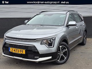 Kia Niro 1.6 GDi Hybrid DynamicLine Trekhaak 13-polig, adaptieve cruise control, navigatie Apple CarPlay/Android Auto, parkeersensoren v&a, achteruitrij camera