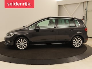 Volkswagen Golf Sportsvan 1.5 TSI Highline Edition | Stoelverwarming | Trekhaak | Massage | Camera | Carplay | Full LED | Adaptive cruise | Navigatie | Climate control