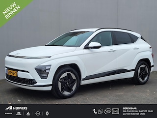Hyundai Kona Comfort Smart 65.4 kWh / 100% SOH / Allseason banden / Navigatie / Camera / Android Auto / Apple Carplay / Stuur- en stoelverwarming /