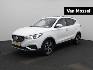 MG ZS EV Luxury 45 kWh | Leder | Panoramadak | Apple CarPlay | Camera | Stoelverwarming |