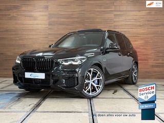 BMW X5 XDrive45e High Executive M-Sport | 360° Camera | Luchtvering | SkyLounge | Pano | HUD | LED | Softclose | Stoelventilatie