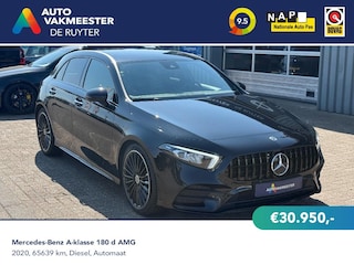 Mercedes-Benz A-klasse 180 d AMG | Widescreen | Camera | Sfeer | Carplay