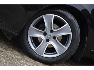 Renault Clio 0.9 TCe ECO Night&Day | Cruise | Airco | Navi