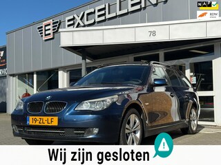 BMW 5-serie Touring 525xd Business Line | Leder | Panoramadak