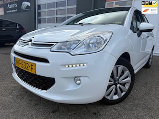 Citroën C3 1.0 PureTech Collection 5 drs met parkeersensoren en trekhaak en bluetooth telefoon / media en cruise controle