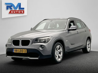 BMW X1 SDrive18i Trekhaak Parkeersensoren Airco Naviagtie Orgineel Nederlands