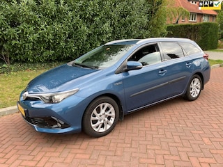 Toyota Auris Touring Sports 1.8 Hybrid Dynamic dealer onderhouden mooie auto