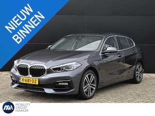 BMW 118i High Executive Edition | Schuif-Kanteldak | Apple-Android | Stoelverwarming