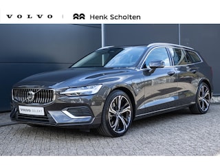 Volvo V60 T6 Plug-in hybrid AWD Plus Bright | Lederen interieur | Semi Elektrische Trekhaak | Keyless | Climate Pack | Elektrisch verstelbare stoelen | Adaptieve Cruise Control | Google Infotainment | 19 inch Lichtmetalen velgen | Parkeercamera en sensoren rondom | Elektrische Kofferklep |