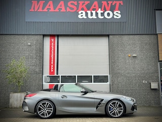 BMW Z4 Roadster (g29) M40i / M-Sport / Hud / Alarm / Camera / Electric seats / FROZEN GREY!