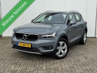 Volvo XC40 T3 Momentum Automaat | Standkachel | CarPlay | Stuur/Stoelverwarming | Leer | Trekhaak