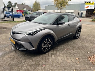 Toyota C-HR 1.8 Hybrid Bi-Tone