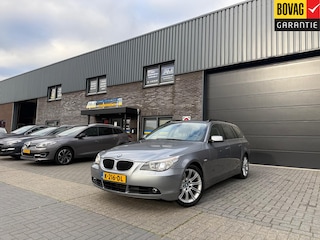 BMW 5-serie Touring 530i Executive | 2E EIGENAAR | 12MND GARANTIE | YOUNGTIMER | PANODAK | LEDER | XENON | TREKHAAK | AUTOMAAT | LMV |