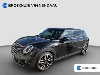 Mini Clubman 1.5 Cooper John Cooper Works | Pano | Carplay | Kuipstoelen | Stoelverwarming | Navi