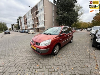 Renault Scénic 2.0-16V Privilège Luxe