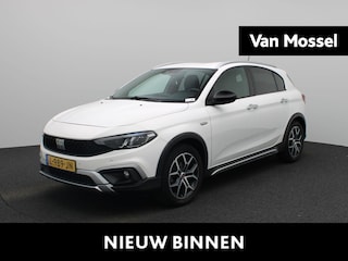Fiat Tipo 1.0 Cross | Navigatie | Airco | Lichtmetalen Velgen | Bluetooth Telefonie | Privacy Glass | Camera | DAB Radio | Trekhaak |